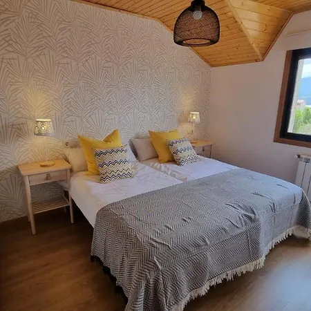 Preciosa De 5 Rias Bajas Villa